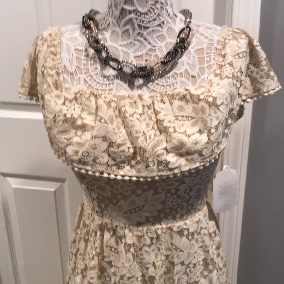 Brand new Altar’d state strapless Lace Dress - Picture 3 of 10